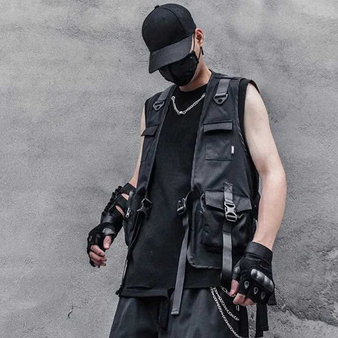 multifunction-techwear-vest