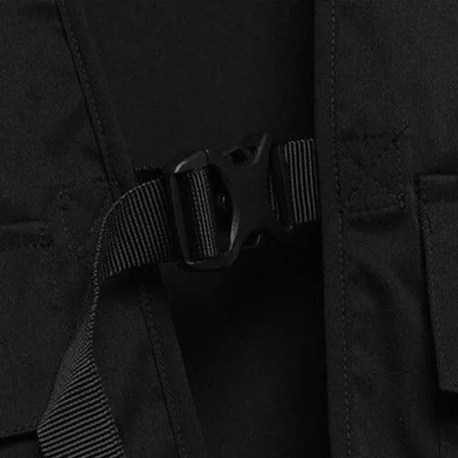 utility-techwear-vest