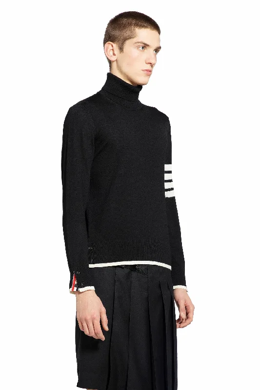 man-thom-browne-clothing-knitwear-mka512dy1014-001