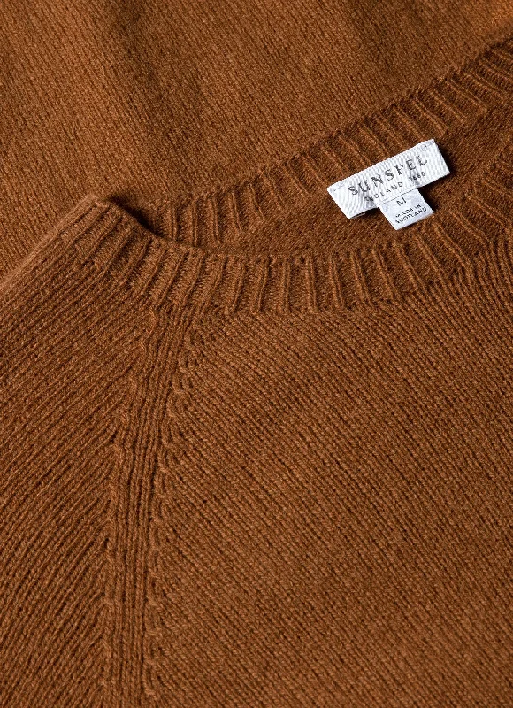 mens-lambswool-crew-neck-jumper-in-dark-camel-mjum8066-bres