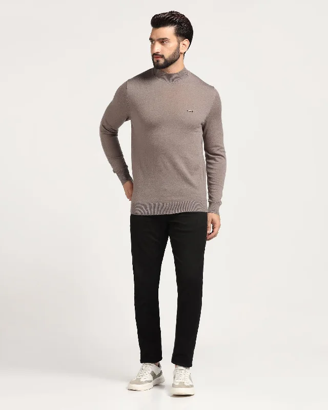 turtle-neck-sweater-in-beige-jester