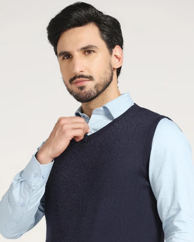 v-neck-sweater-in-navy-aime