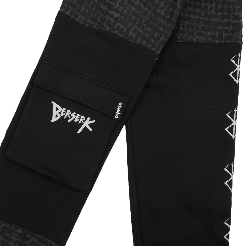 berserk-brand-of-sacrifice-black-cargo-sweatpants