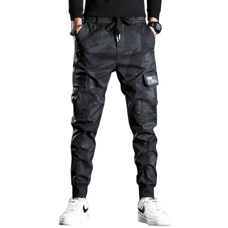 camouflage-jogger-pants