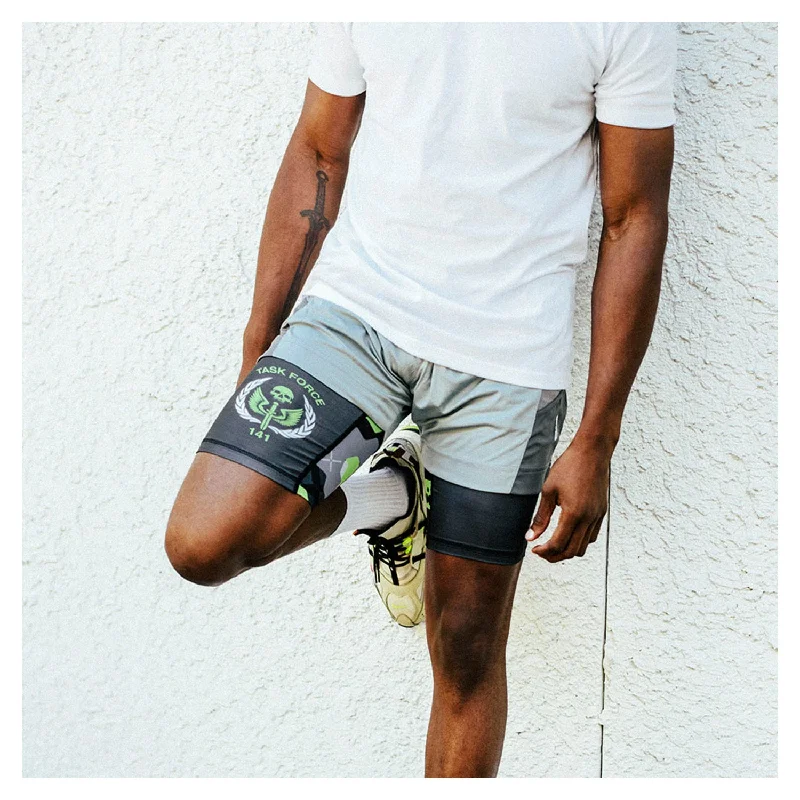 codtmu0003-call-of-duty-task-force-141-camo-triple-threat-compression-shorts-by-point3