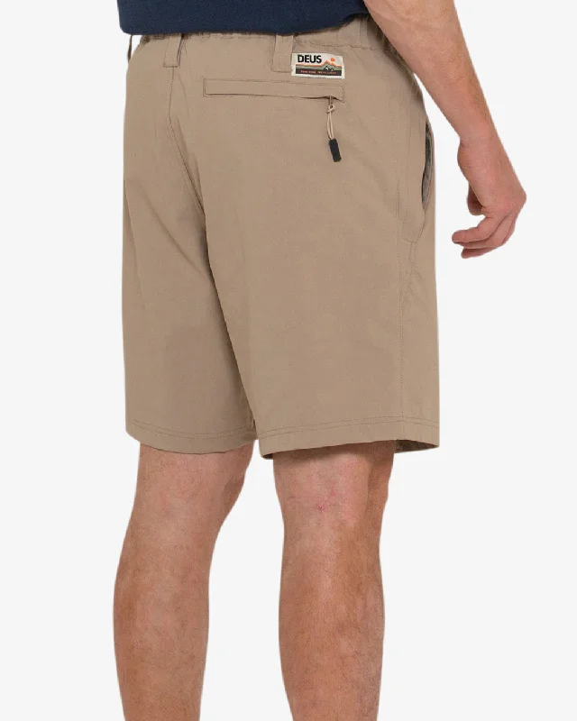 dweller-trek-short-khaki