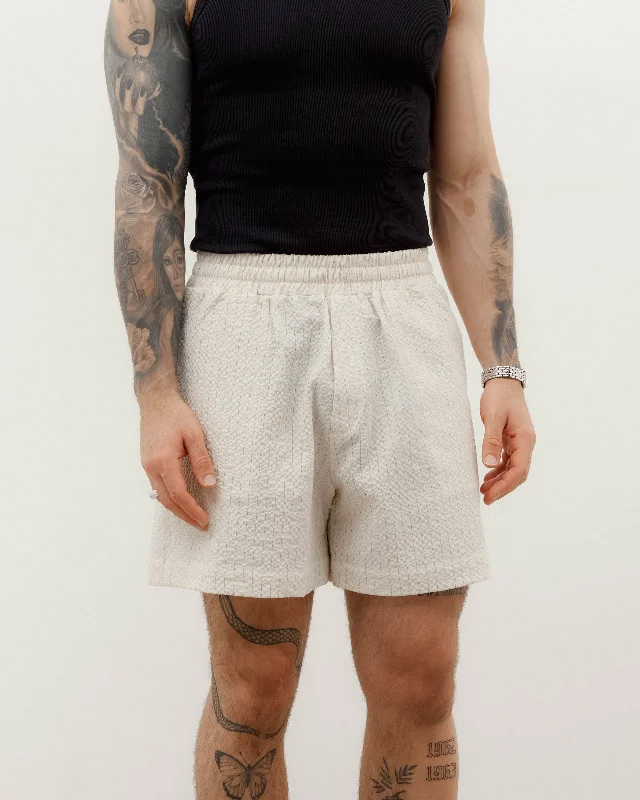 grado-sheersucker-shorts-cream-black-pin