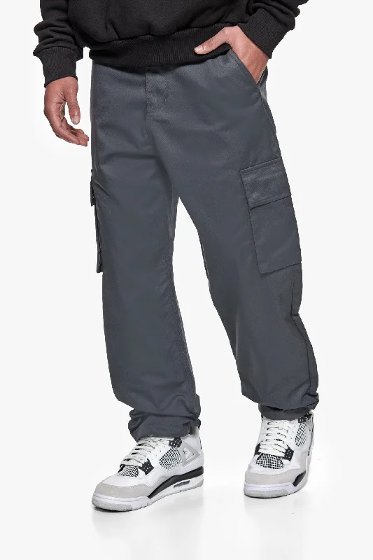 heavy-loose-fit-double-pocket-cargo-jeans-grey