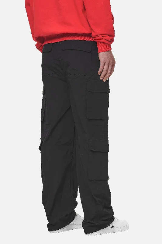 jacks-tech-cargo-pants-black