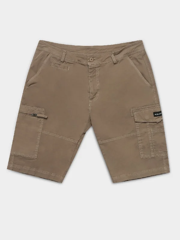 leon-slim-fit-cargo-shorts-in-desert-sand