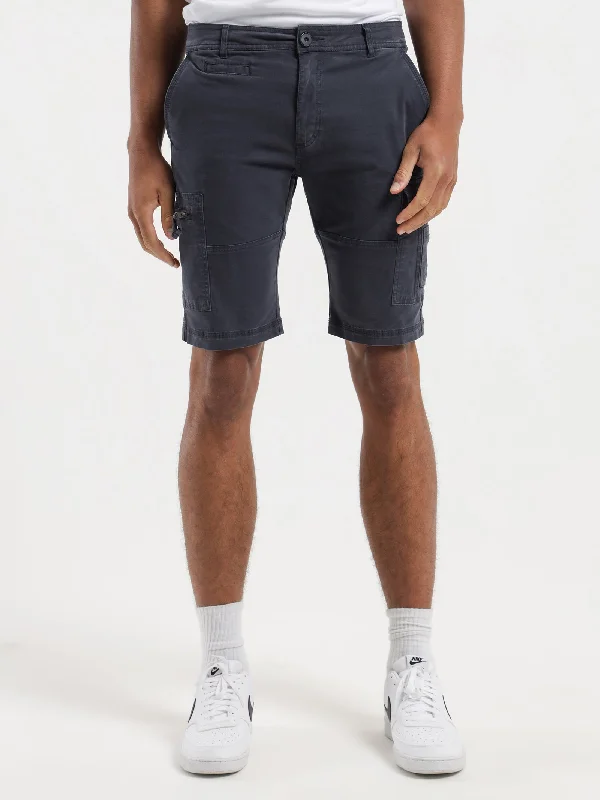 Leon Slim-Fit Cargo Shorts in Navy