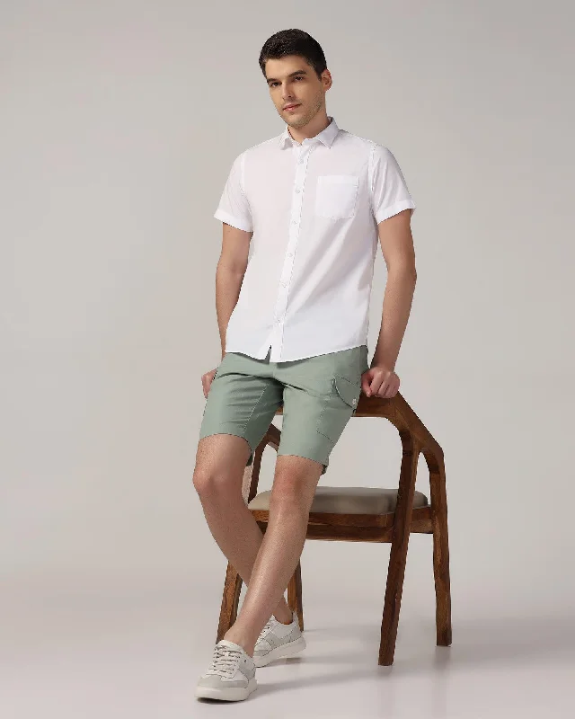 linen-casual-green-solid-shorts-kin