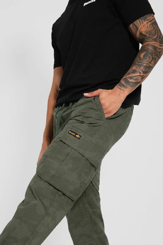 mens-devvie-cargo-pants-digi-camo