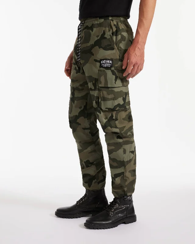 mens-tech-twill-toggle-pouch-cargo-jogger-960-combat-camo-eo43b93-ecoc