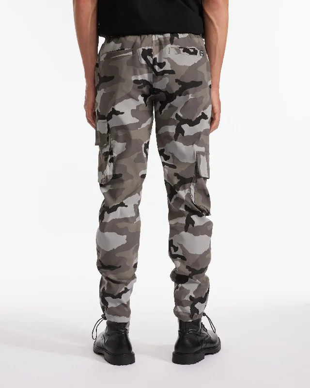 mens-tech-twill-toggle-pouch-cargo-jogger-965-street-camo-eo43b93-estc