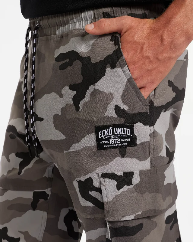 mens-tech-twill-toggle-pouch-cargo-jogger-965-street-camo-eo43b93-estc