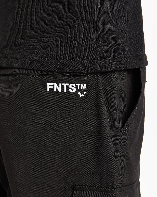 og-trek-cargo-woven-pants-black-white