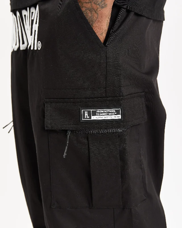 og-trek-cargo-woven-pants-black-white