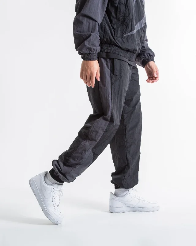 walker-track-bottoms-triple-black