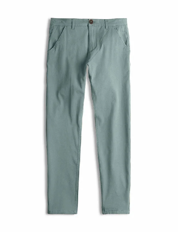 chinos-spruces-green