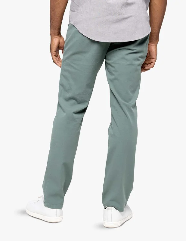 chinos-spruces-green