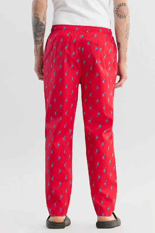 giraffe-print-red-pyjama