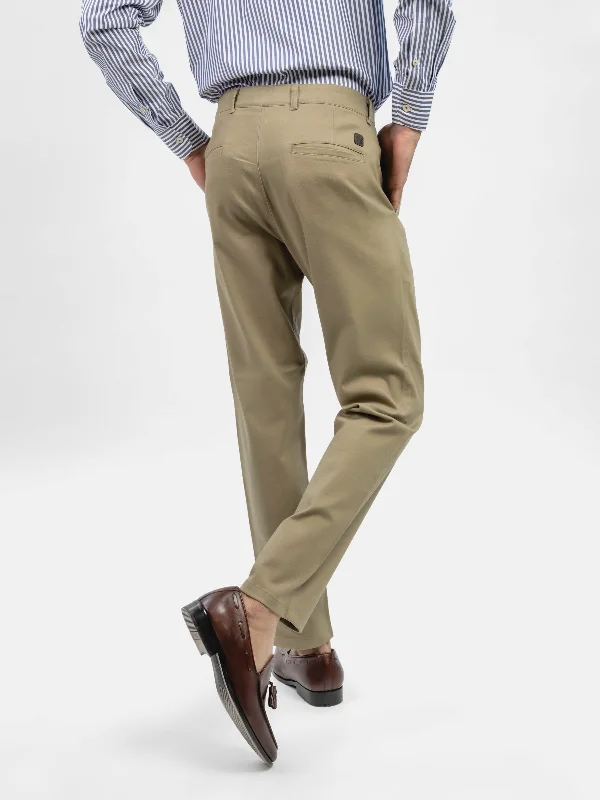 khaki-structured-casual-fit-chinos