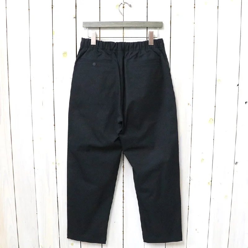 neutralworks-tapared-pants-black