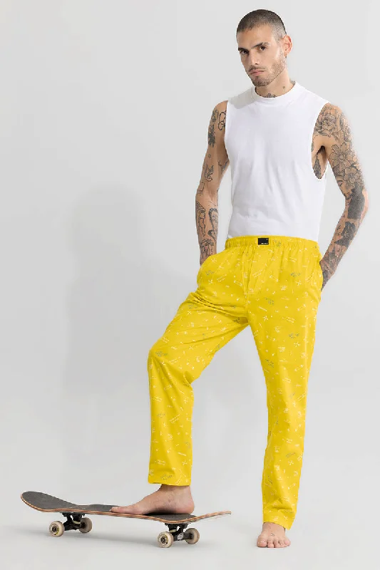 skate-all-day-yellow-pyjama