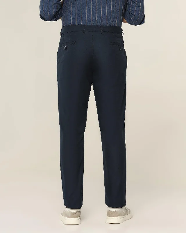 textured-casual-khakis-in-navy-b-95-jeny-aw23