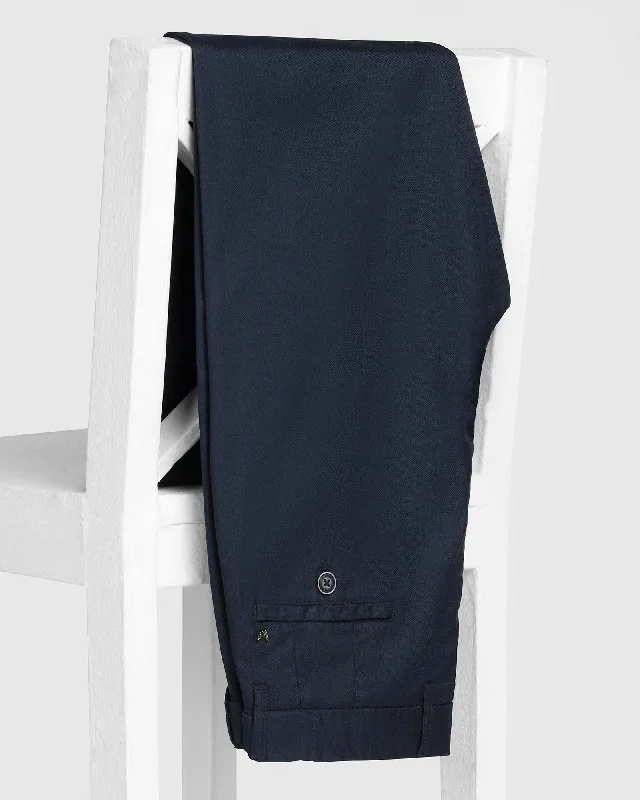 textured-casual-khakis-in-navy-b-95-jeny-aw23