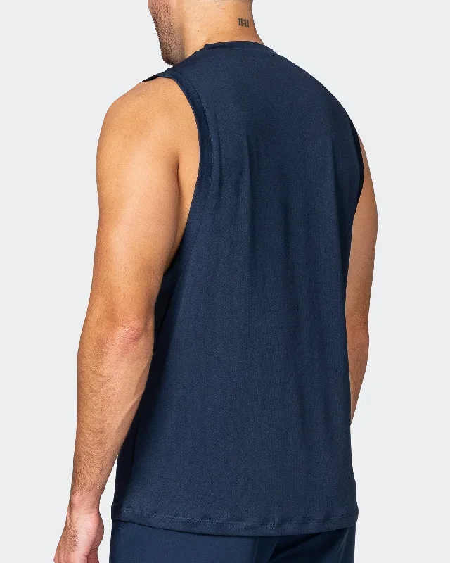 burly-training-tank-navy