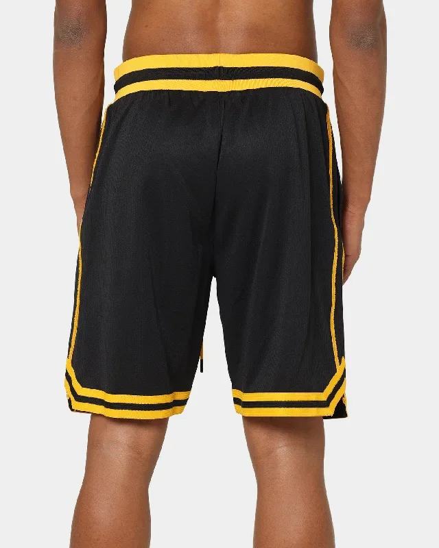 carre-cours-basketball-shorts-black