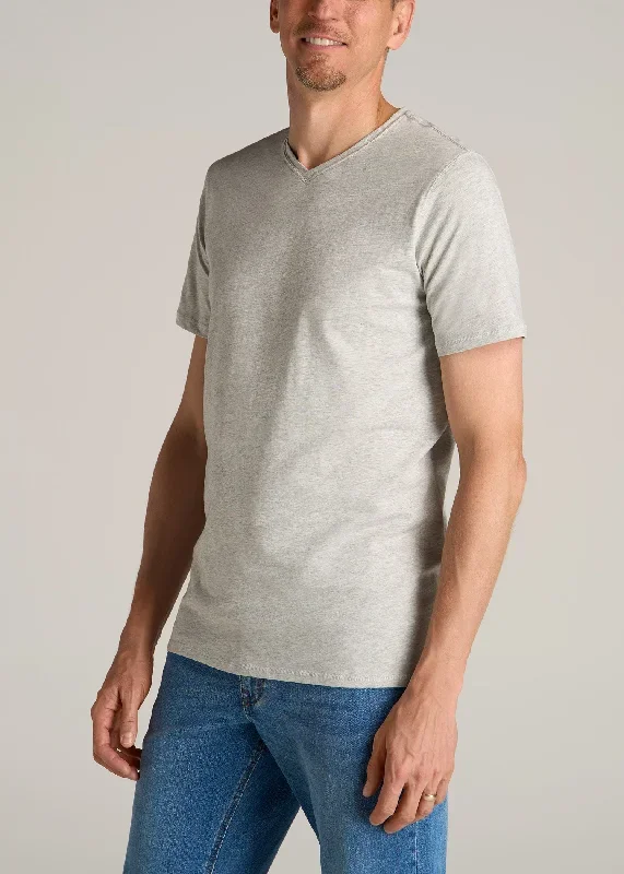 essential-regular-fit-tall-v-mens-tee-grey-mix