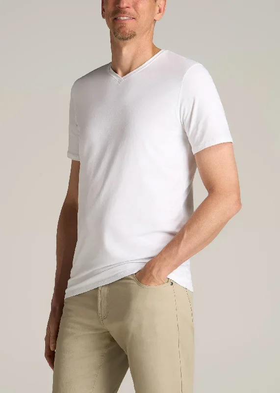 essential-regular-fit-tall-v-mens-tee-white