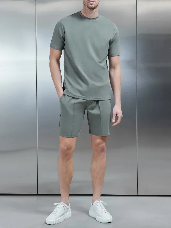 luxe-essential-t-shirt-olive