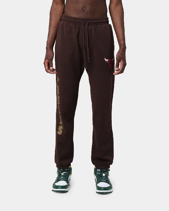 mitchell-ness-chicago-bulls-lux-brown-sweatpants-baroque-brown-mens