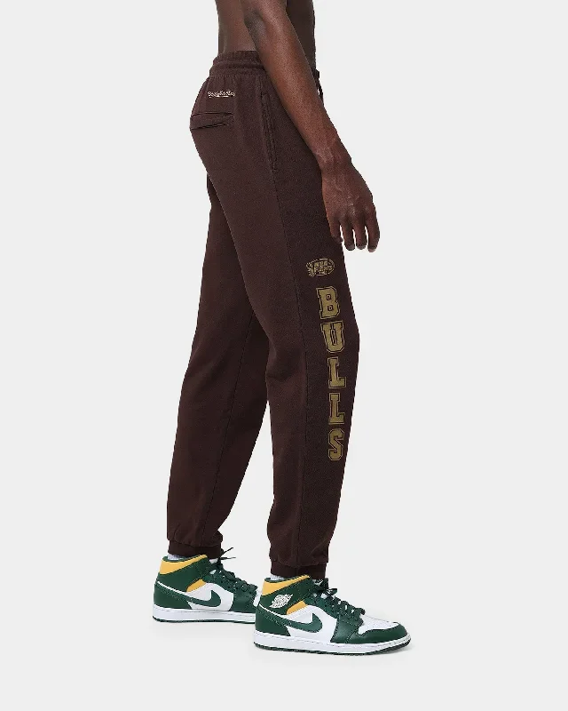 mitchell-ness-chicago-bulls-lux-brown-sweatpants-baroque-brown-mens