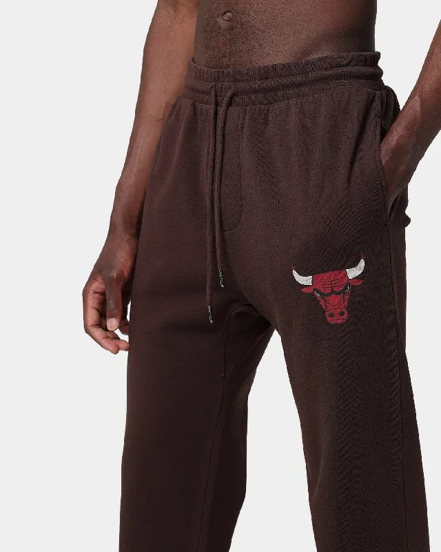 mitchell-ness-chicago-bulls-lux-brown-sweatpants-baroque-brown-mens