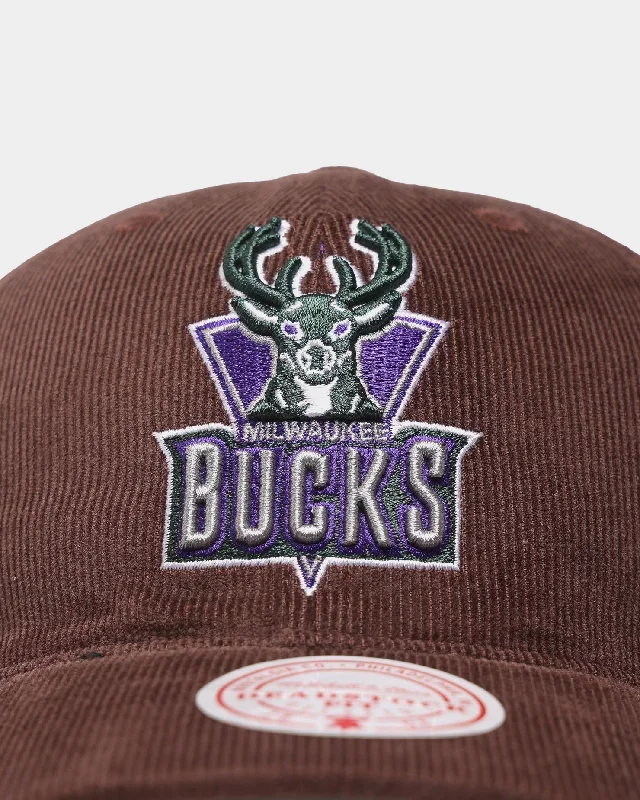 mitchell-ness-milwaukee-bucks-brown-cord-deadstock-snapback-brown