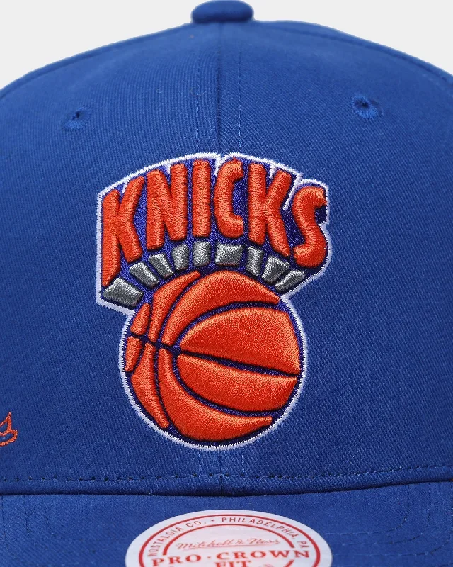 mitchell-ness-new-york-knicks-city-love-pro-crown-snapback-original-team-colours