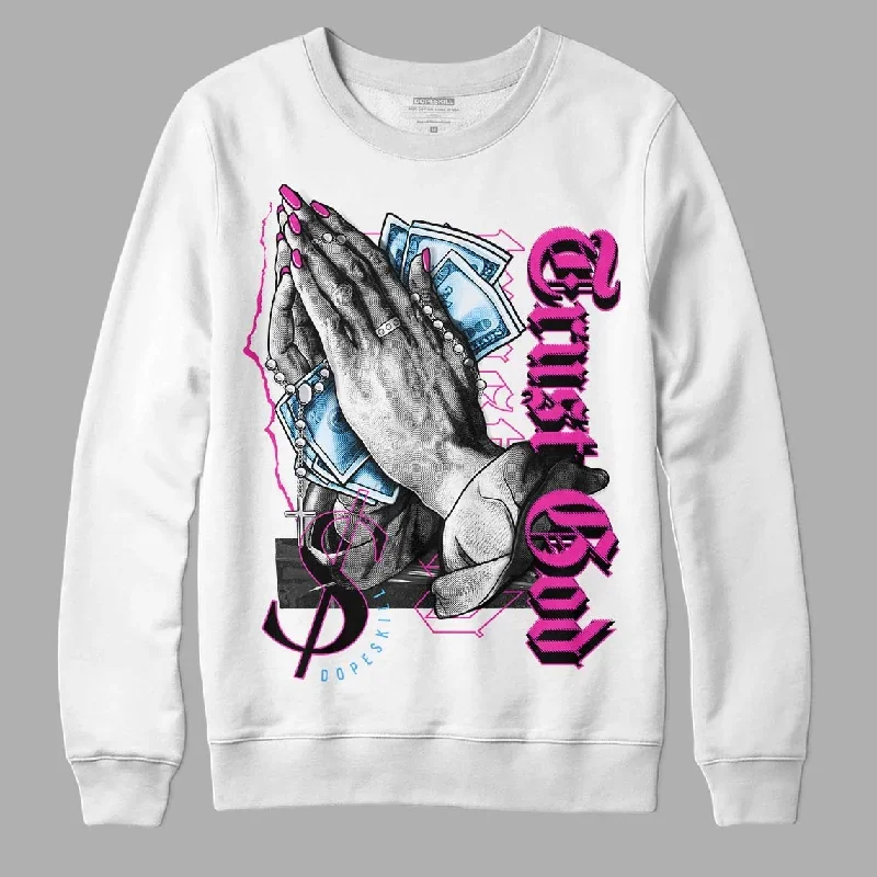 Pink Collection DopeSkill Sweatshirt Trust God Graphic