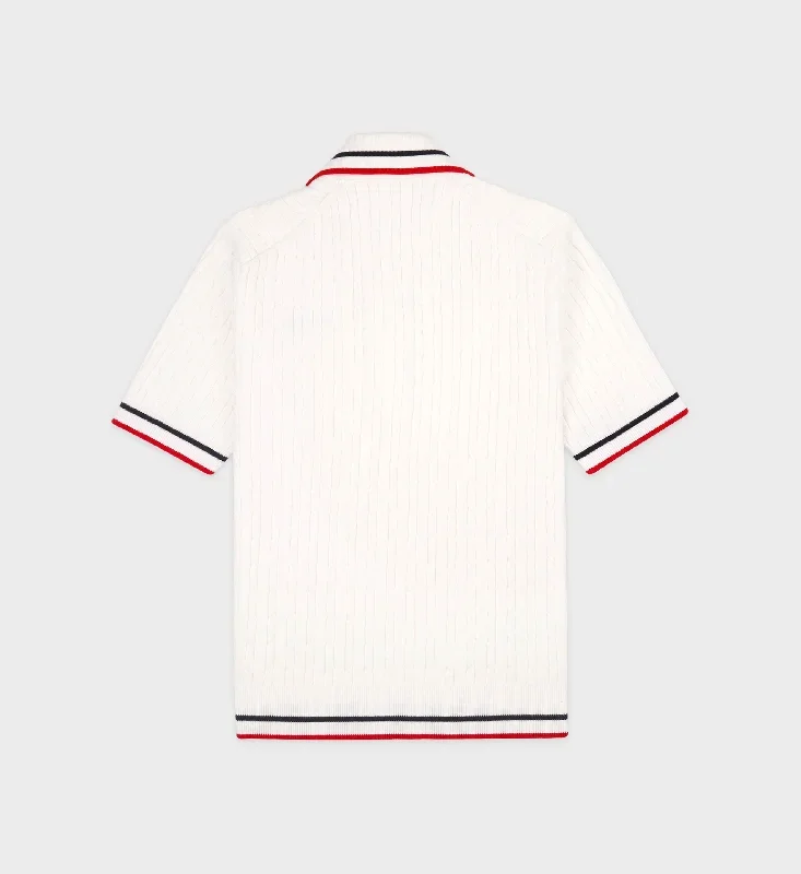 serif-logo-mini-cable-polo-white-navy-bright-red