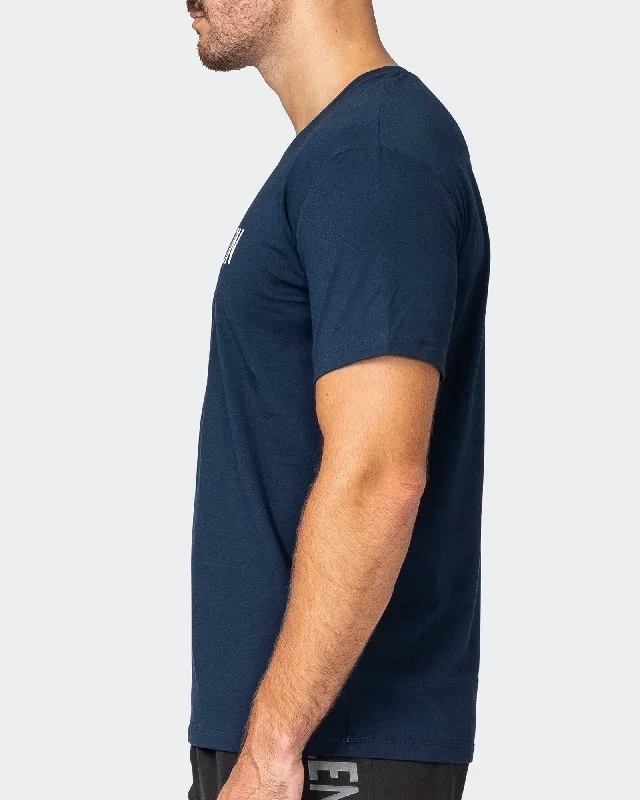 strike-tee-navy