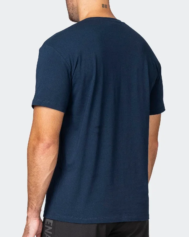 strike-tee-navy